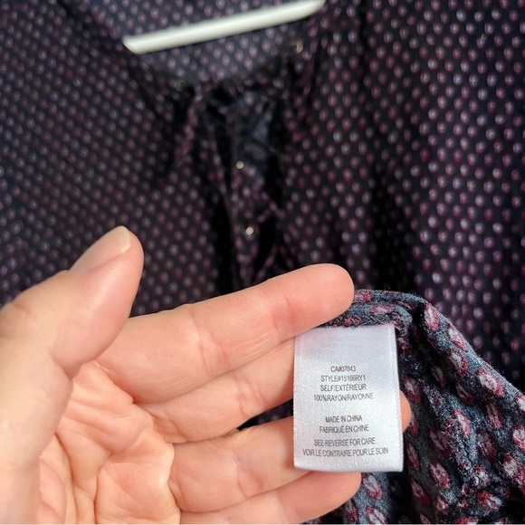 3/25$💥 Daniel Rainn blouse tunic top sleeve bell Women Medium tie front v-neck - Picture 4 of 5